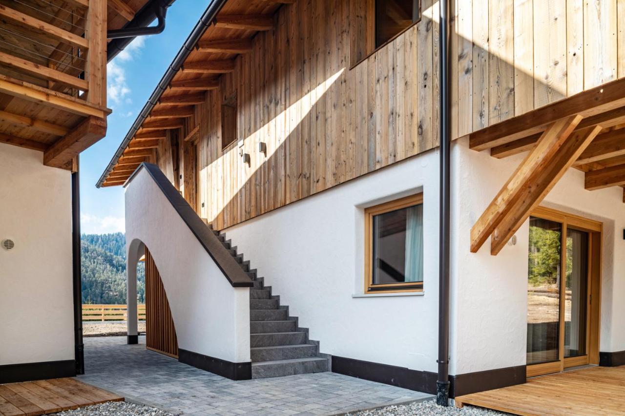 Les Ciases Chalets Dolomites Apt 3 San Vigilio Di Marebbe Exterior photo